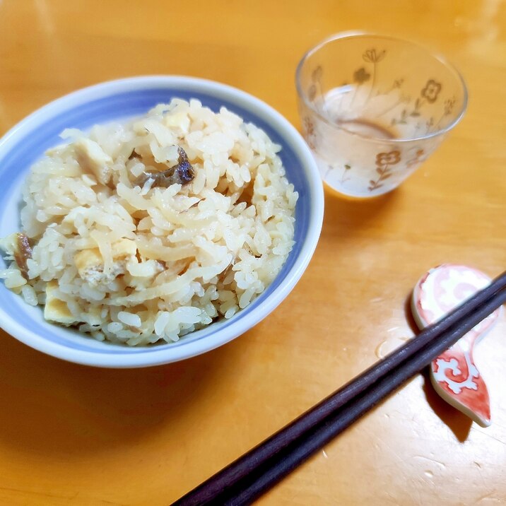 残り物の焼き魚（石鯛）と切干大根の炊き込みご飯